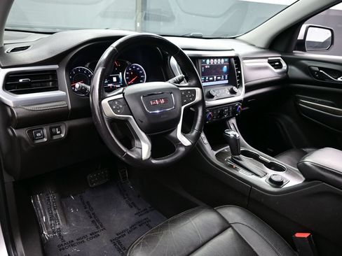 Used 2017 GMC Acadia SLT FWD image 13