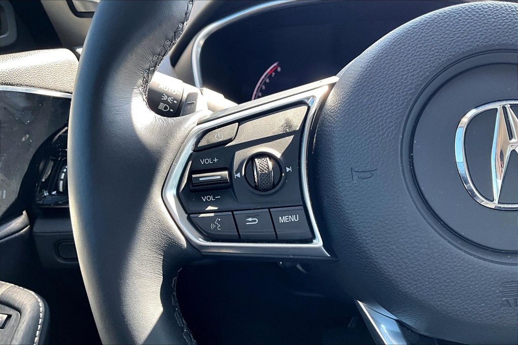 Used 2026 Acura MDX w/ Technology Package FWD image 23