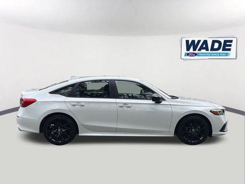 Used 2024 Honda Civic Sport image 4