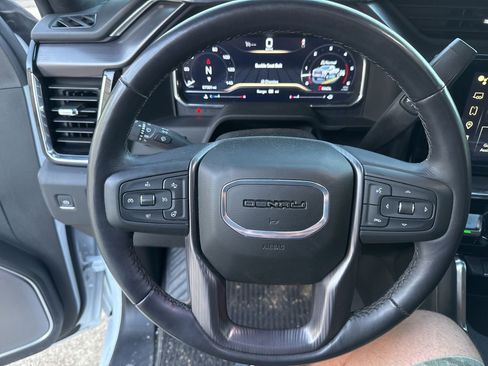 Used 2025 GMC Sierra 3500 Denali Ultimate image 20