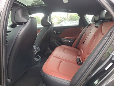 New 2026 Kia Sorento LX image 6