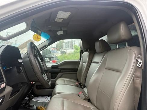 Used 2017 Ford F550 4x4 Regular Cab Super Duty image 13