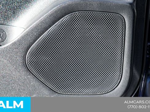 Used 2025 Nissan Rogue Platinum image 47