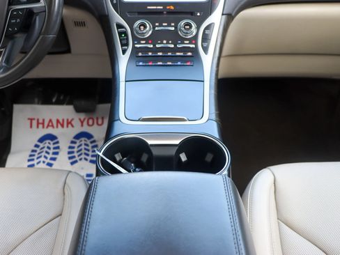 Used 2020 Lincoln Nautilus Reserve FWD image 27