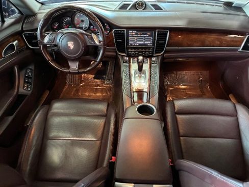 Used 2012 Porsche Panamera 4S image 19