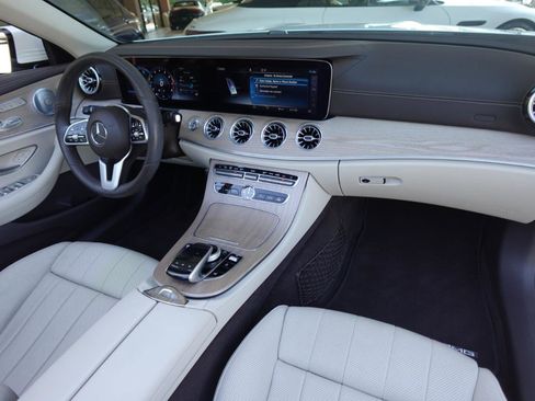 Used 2020 Mercedes-Benz E 450 4MATIC Cabriolet w/ AMG Line image 10