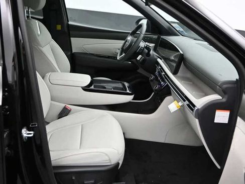 New 2026 Hyundai Tucson Limited AWD/4WD image 10