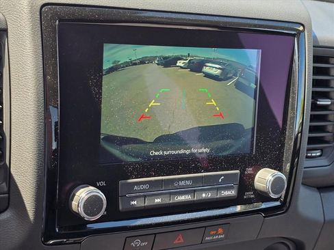 Used 2024 Nissan Frontier S w/ Technology Package image 5