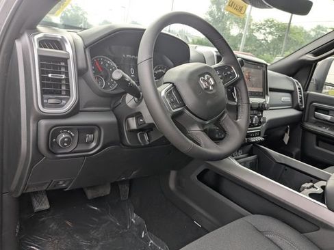 New 2026 RAM 2500 Big Horn AWD/4WD image 19