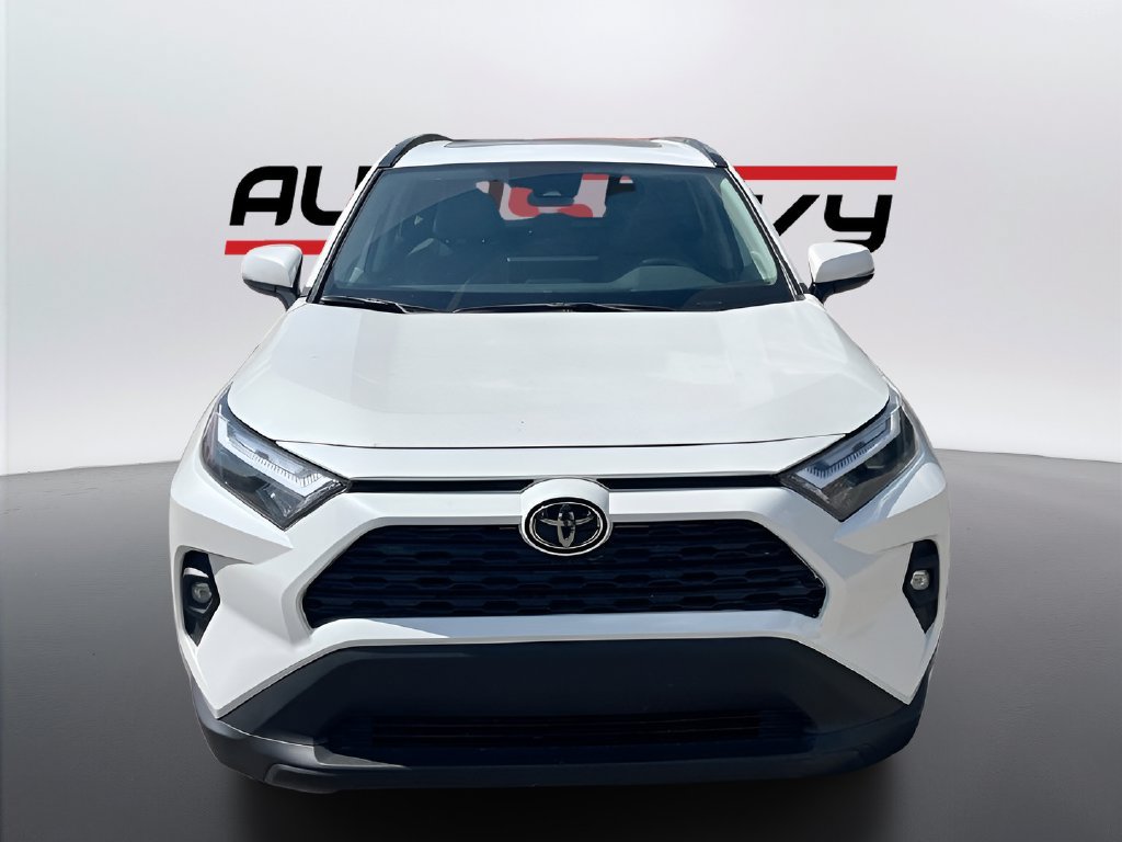 Used 2025 Toyota RAV4 XLE Premium w/ Weather Package AWD/4WD image 2