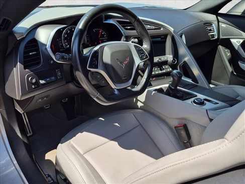 Used 2019 Chevrolet Corvette Stingray Convertible w/ 2LT Preferred Equipment Group RWD image 12