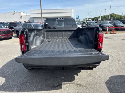 New 2025 RAM 3500 Laramie w/ Night Edition AWD/4WD image 18