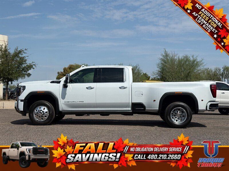 Used 2026 GMC Sierra 3500 Denali Ultimate AWD/4WD image 9