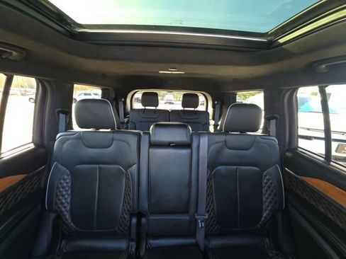 Used 2022 Jeep Grand Cherokee L Summit AWD/4WD image 35