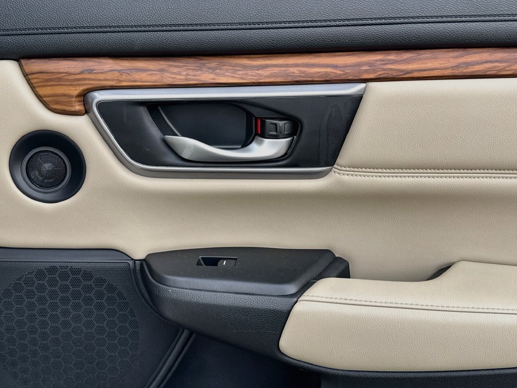 Used 2017 Honda CR-V EX-L image 36