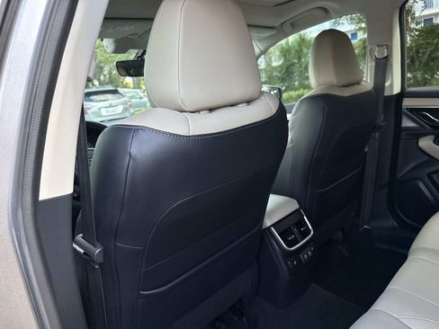 Used 2020 Subaru Outback Limited XT AWD/4WD image 13