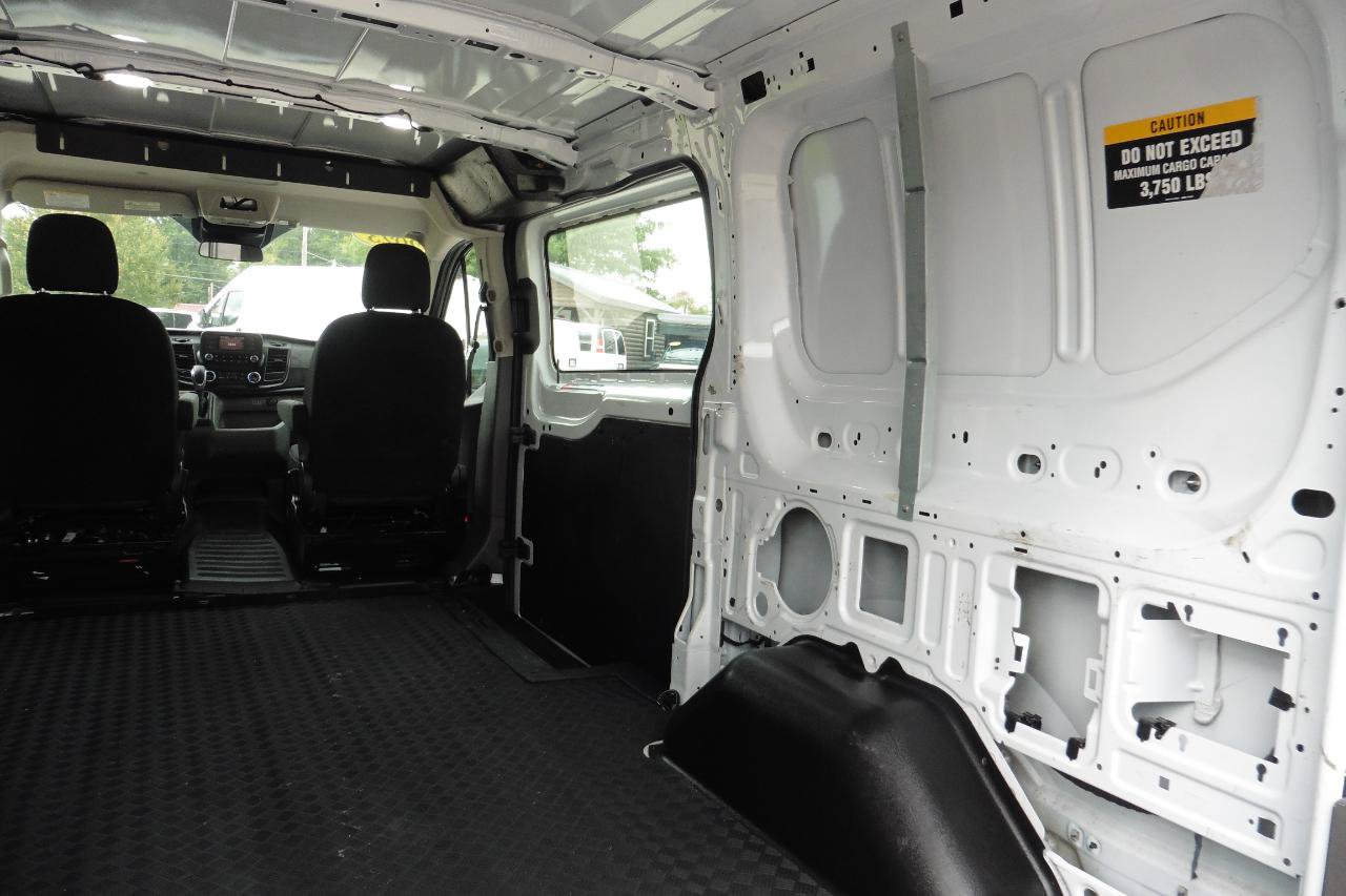 Used 2023 Ford Transit 250 Low Roof w/ Exterior Upgrade Package RWD image 15