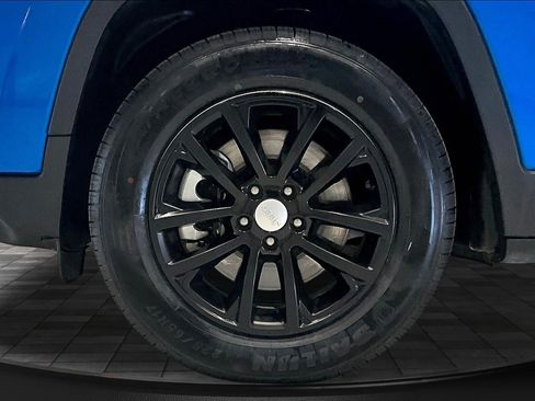 Used 2022 Jeep Cherokee Latitude Lux AWD/4WD image 33