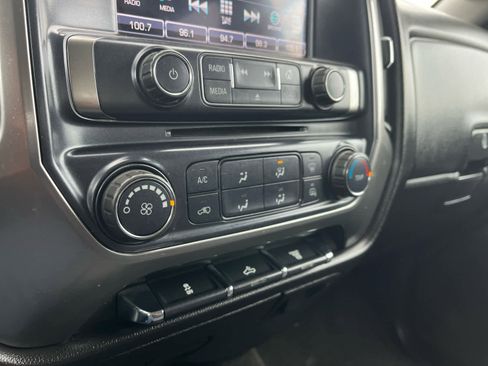 Used 2018 Chevrolet Silverado 2500 LT image 28