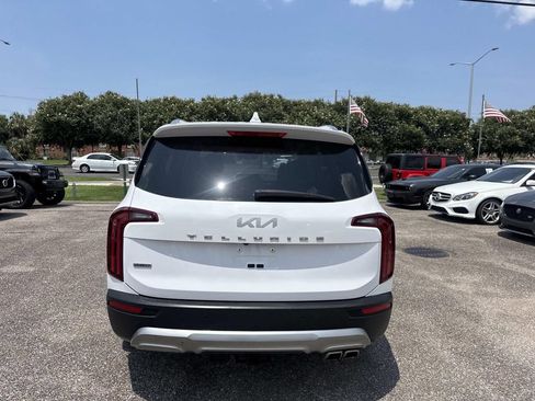 Used 2022 Kia Telluride EX w/ EX Premium Package AWD/4WD image 7