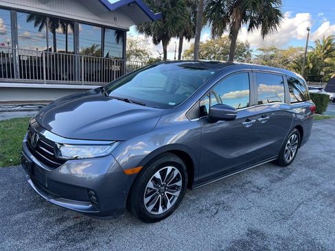 Used 2021 Honda Odyssey EX-L image 3