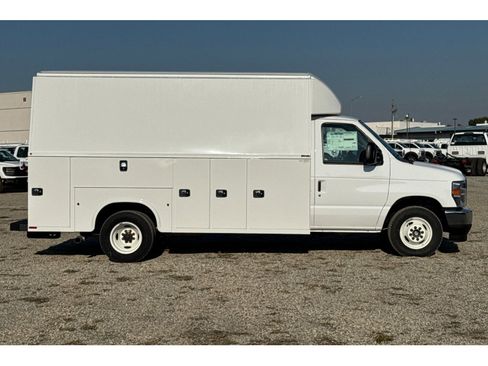 New 2025 Ford E-350 and Econoline 350 Super Duty w/ Power Equipment Group image 3