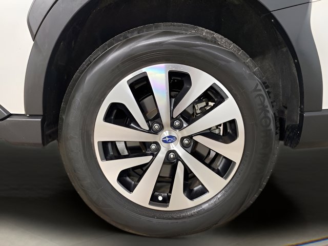 Used 2024 Subaru Outback Premium AWD/4WD image 28
