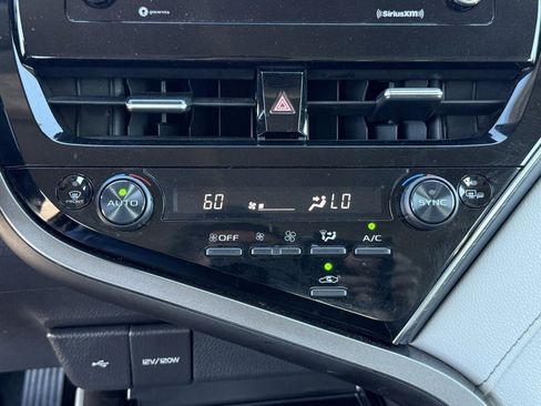 Certified 2023 Toyota Camry SE image 28