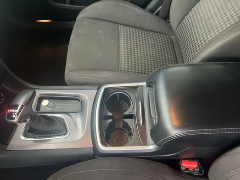 Used 2019 Dodge Charger R/T RWD image 15