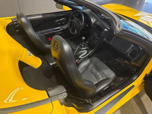 Used 2003 Chevrolet Corvette Convertible w/ Preferred Equipment Group1 RWD image 80