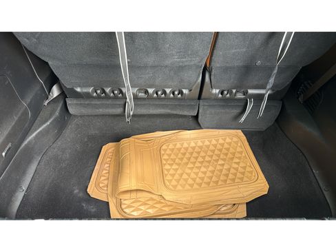 Used 2023 Chrysler Pacifica Pinnacle FWD image 21