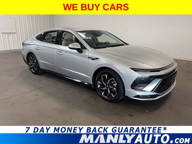 Used 2025 Hyundai Sonata SEL FWD image 1