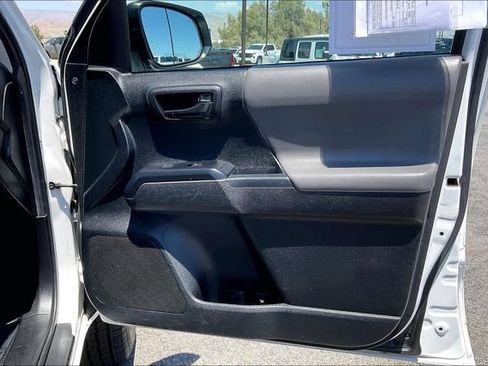 Used 2021 Toyota Tacoma SR RWD image 23