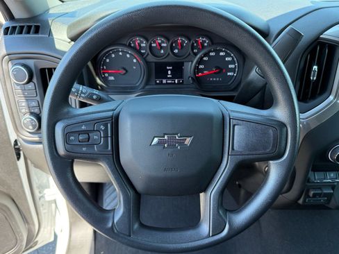 Used 2025 Chevrolet Silverado 2500 Custom w/ Custom Value Package AWD/4WD image 14