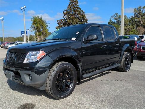 Used 2019 Nissan Frontier SV w/ Value Truck Package image 8