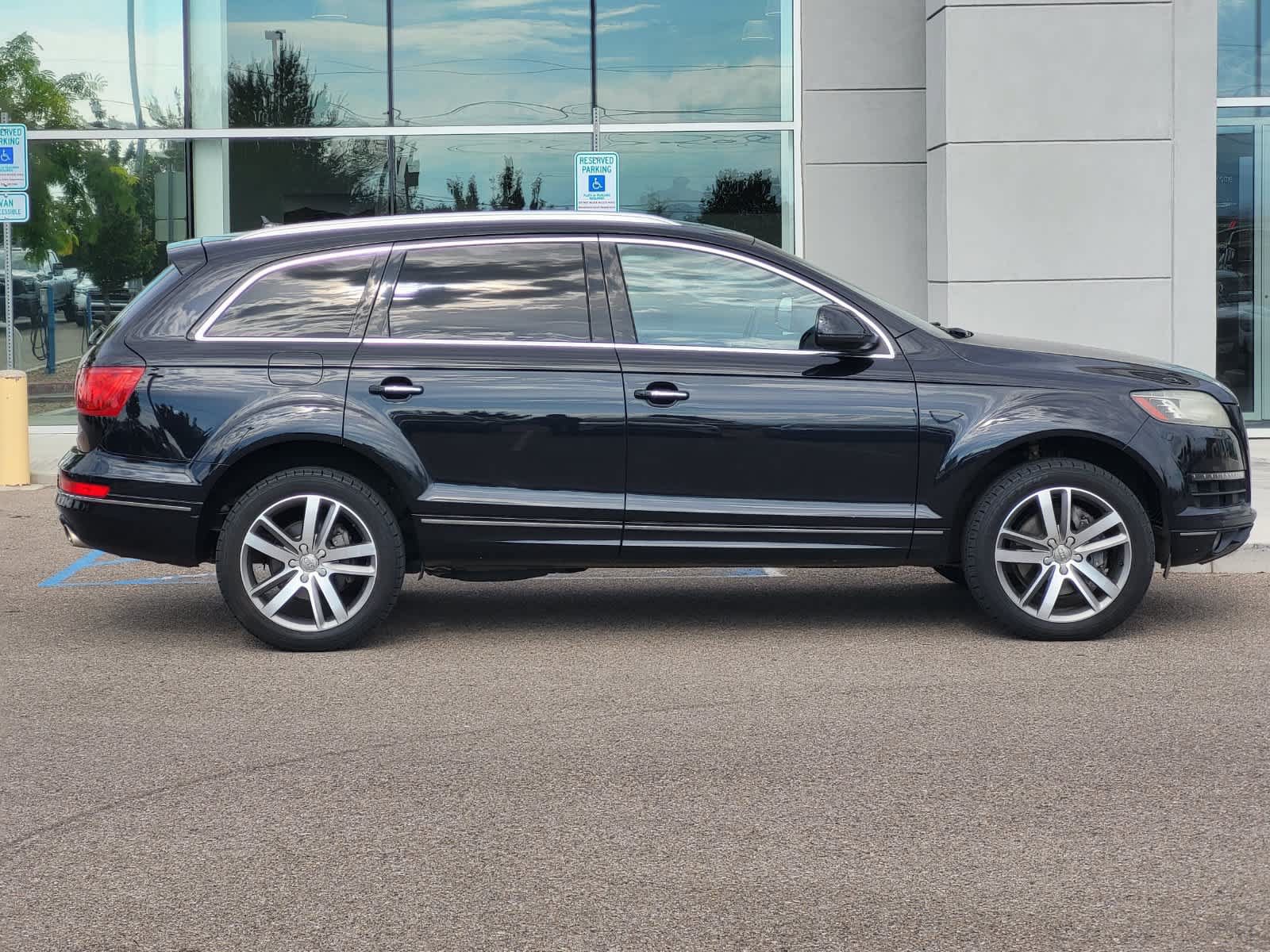 Used 2015 Audi Q7 TDI Premium Plus w/ Premium Plus Package AWD/4WD image 4