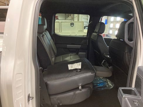 New 2026 Ford F150 Lariat w/ Equipment Group 501A Mid AWD/4WD image 12