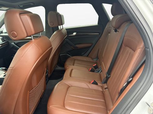 Used 2019 Audi Q5 2.0T Premium Plus w/ Premium Plus Package image 13