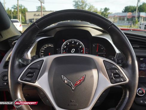 Used 2014 Chevrolet Corvette Stingray Convertible image 33