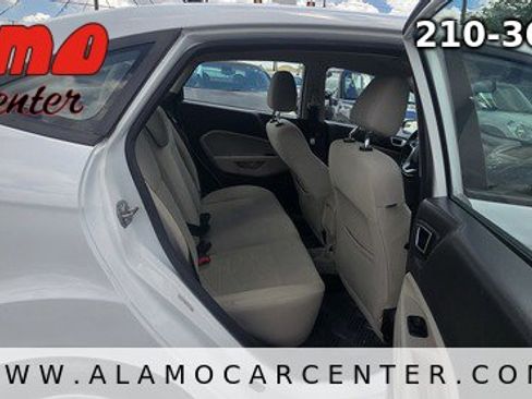 Used 2016 Ford Fiesta SE FWD image 17