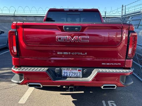 Used 2023 GMC Sierra 1500 Denali w/ Denali Carbonpro Edition AWD/4WD image 6