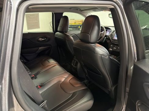 Used 2022 Jeep Cherokee Latitude Lux image 17