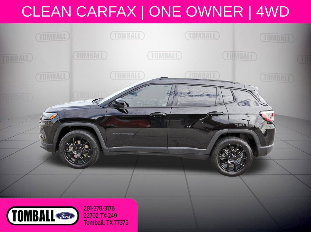 Used 2024 Jeep Compass Latitude w/ Altitude Special Edition AWD/4WD image 4
