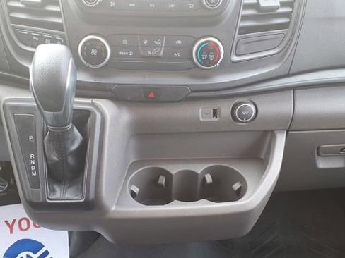 Used 2020 Ford Transit 350 XL image 25