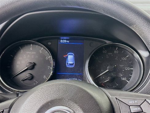 Used 2019 Nissan Rogue S image 12