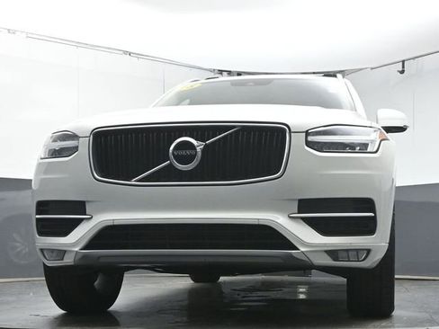 Used 2018 Volvo XC90 T5 Momentum FWD image 34