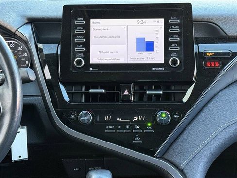 Used 2023 Toyota Camry SE image 15