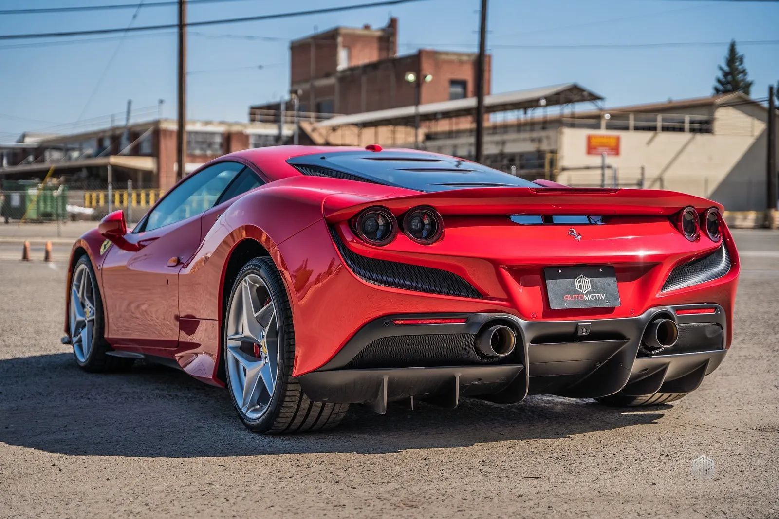 Used 2021 Ferrari F8 Tributo RWD image 7