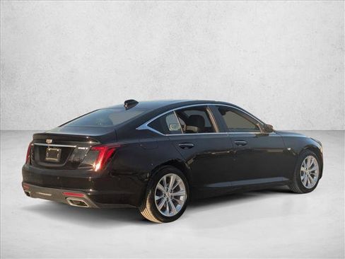 Used 2025 Cadillac CT5 Premium Luxury image 5