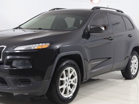 Used 2015 Jeep Cherokee Sport w/ Sport Appearance Group AWD/4WD image 42